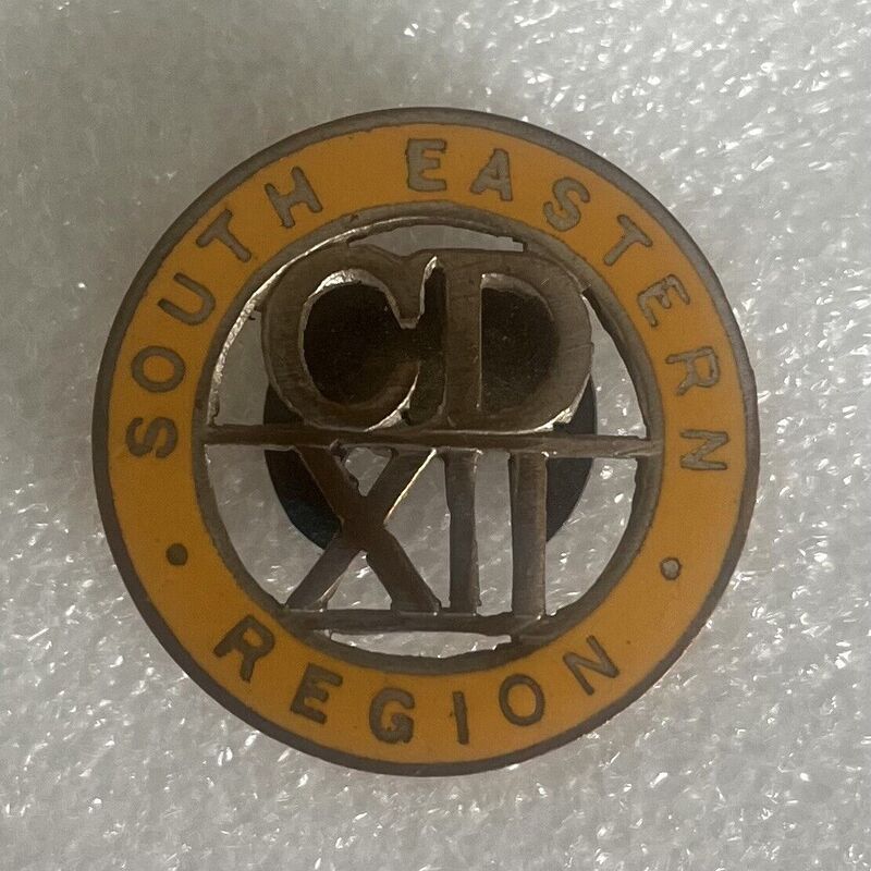 WW2 Civil Defence Region XII (12) South Eastern Region Lapel Badge