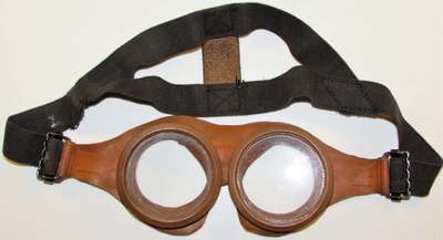 WW2 Siebe Gorman Rubber Goggles (front).