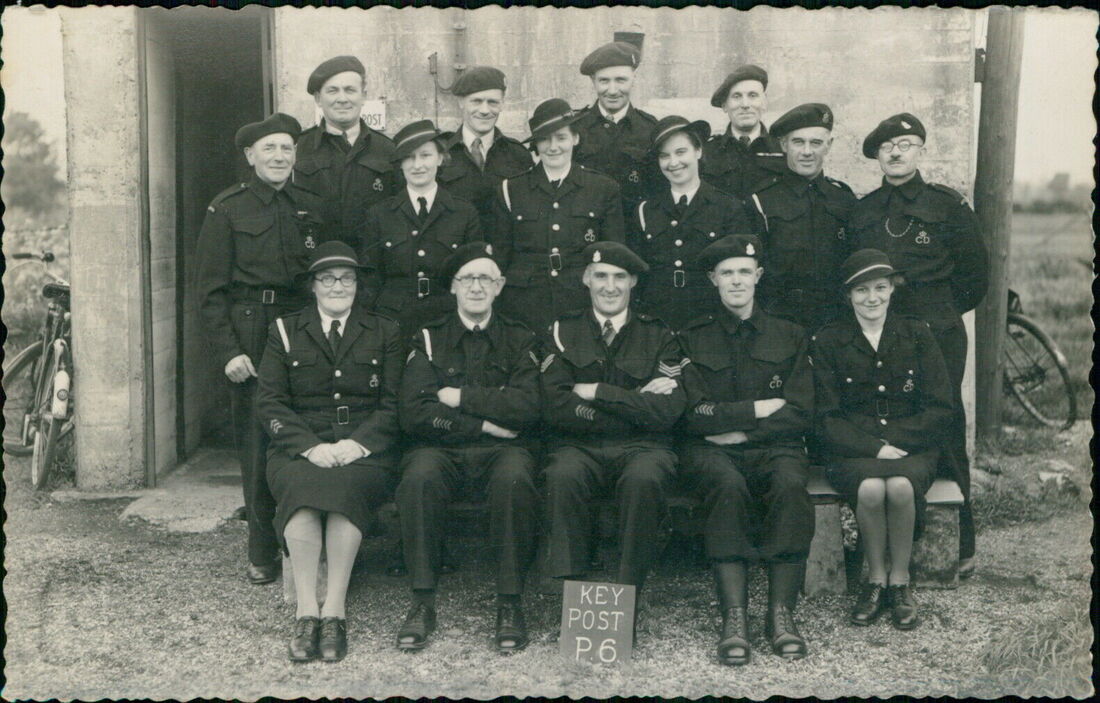 Key Post P6 - Late War Group Photo of Wardens