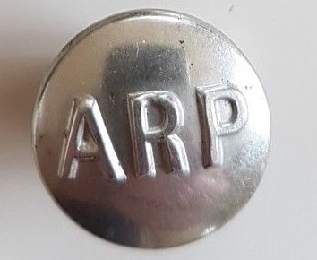 18mm ARP uniform button.